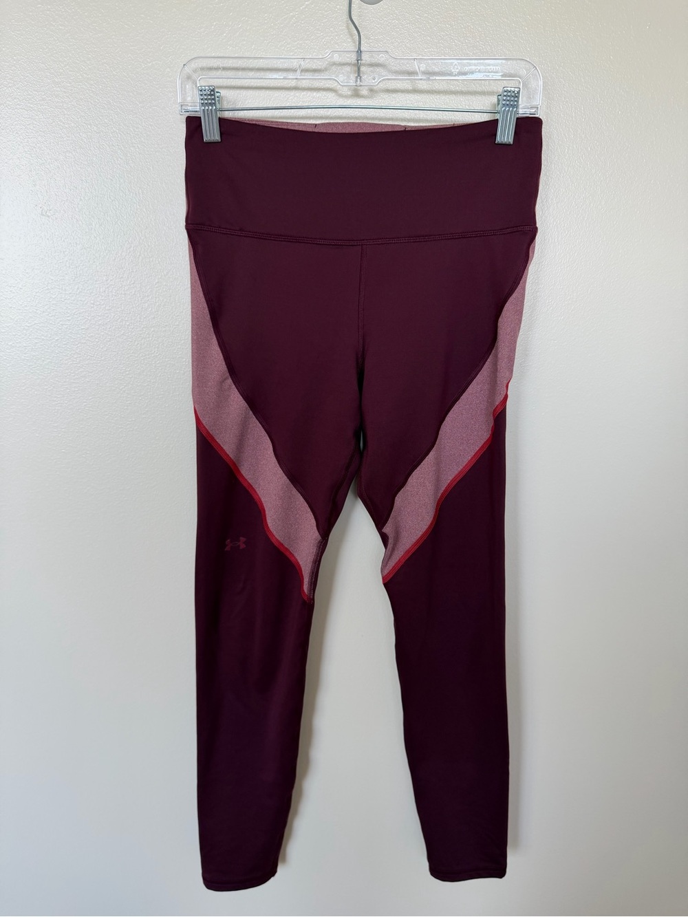 UNDER ARMOUR Maroon & Heathered Pink Stripe Leggings